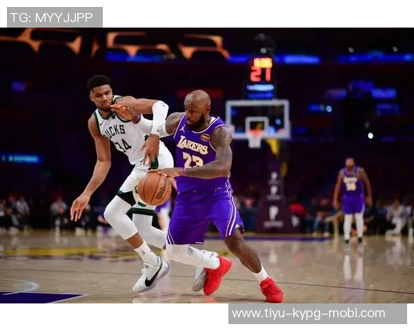 小里称字母哥接近詹姆斯但缺乏视野与协调性分析